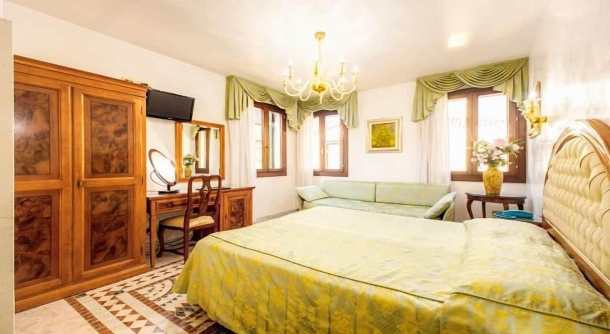 Antica Casa Carettoni Hotel Venice Ngoại thất bức ảnh