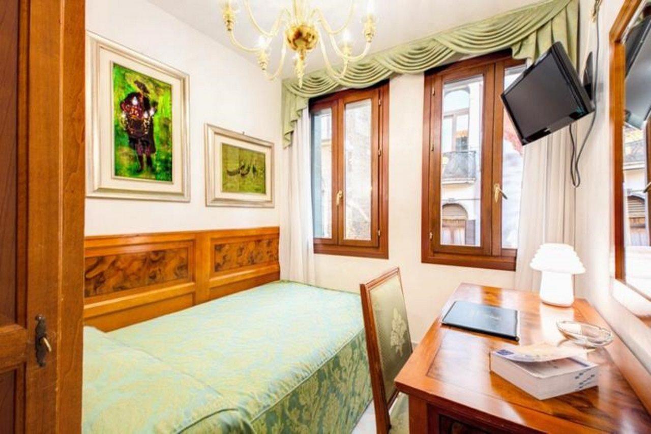 Antica Casa Carettoni Hotel Venice Ngoại thất bức ảnh