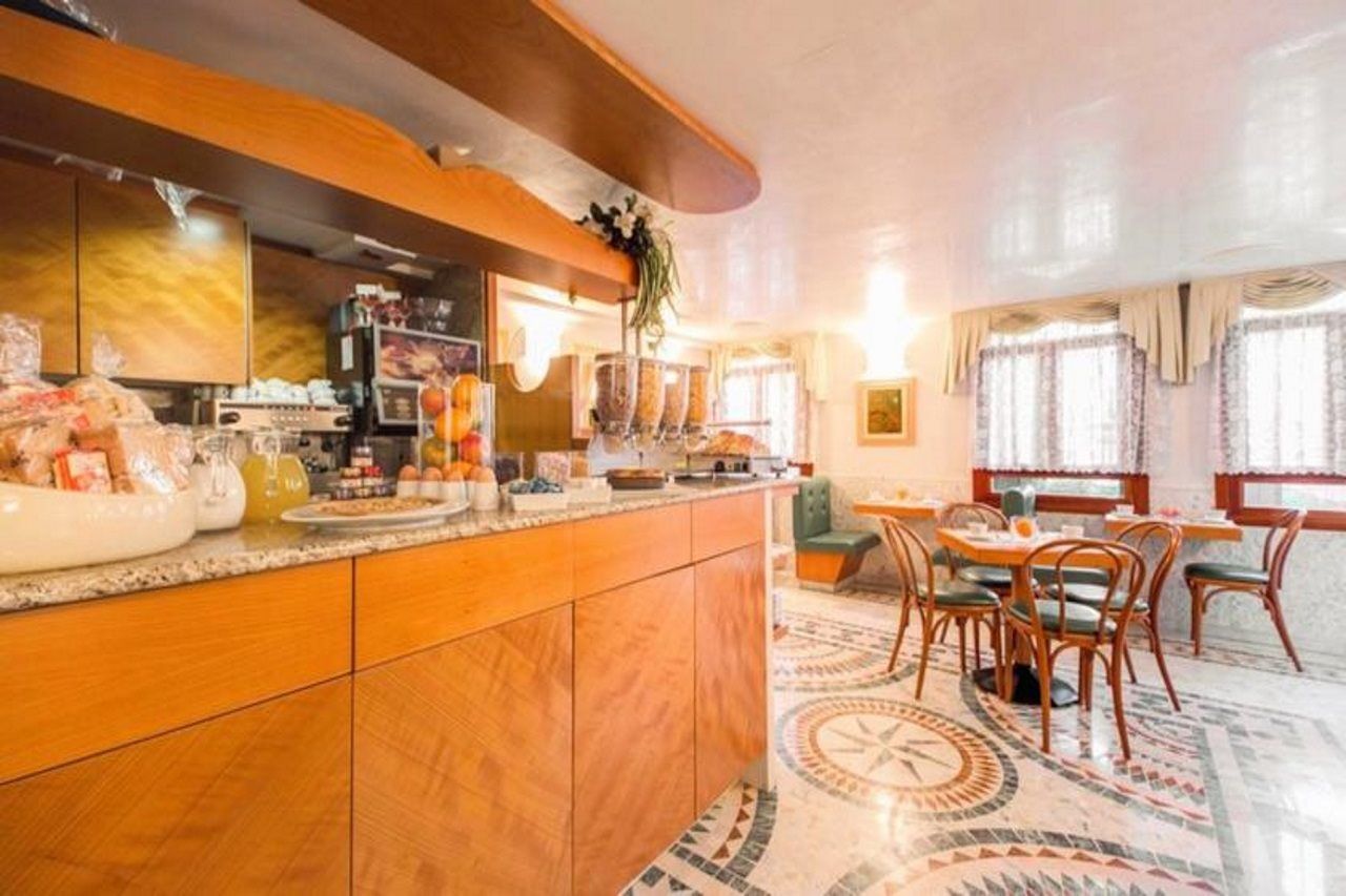 Antica Casa Carettoni Hotel Venice Ngoại thất bức ảnh